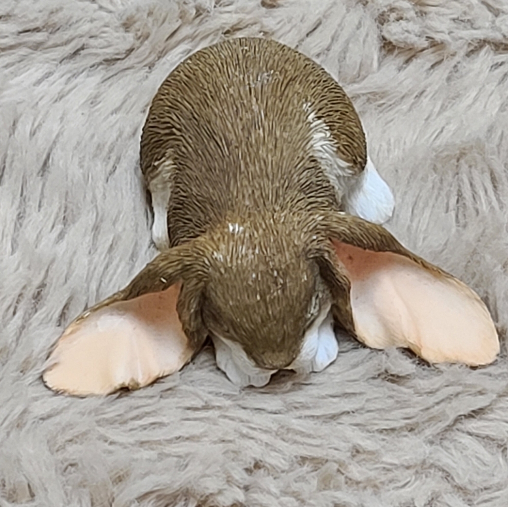Sherratt & Simpson Brown and Cream Small Pet Bunny Figurine - Picture 10 of 10